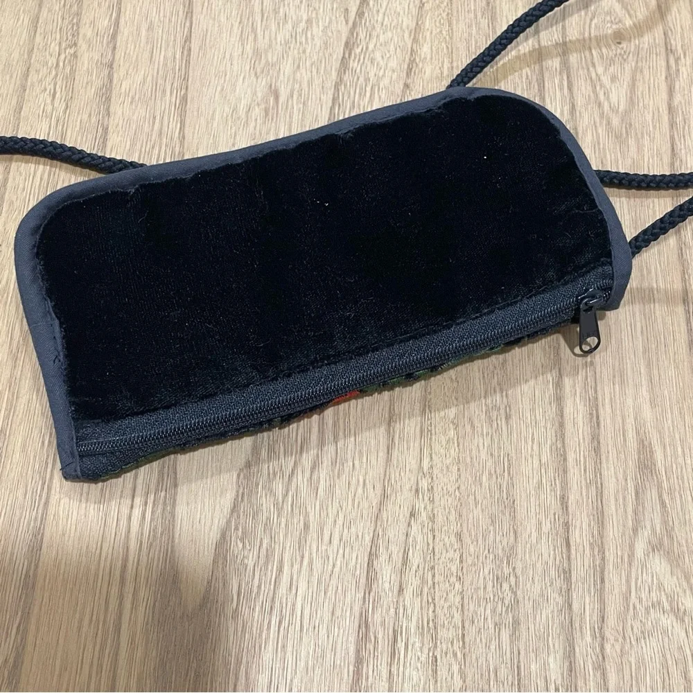 Mini Crossbody Velvet Embroidered Phone Card Holders